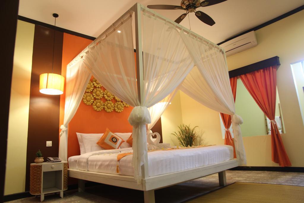 Residence Indochine Suite Σιέμ Ρέαπ Δωμάτιο φωτογραφία