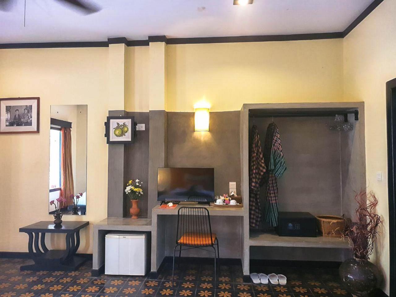 Residence Indochine Suite Σιέμ Ρέαπ Δωμάτιο φωτογραφία